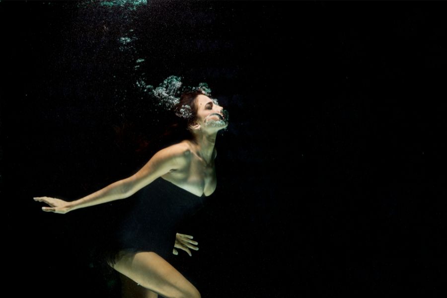 dreaming of breathing underwater